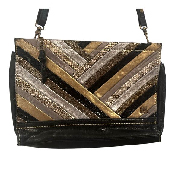 The Sak 100% Leather Black Shoulder Crossbody Handbag Metallic Snake Print Front - Picture 2 of 7